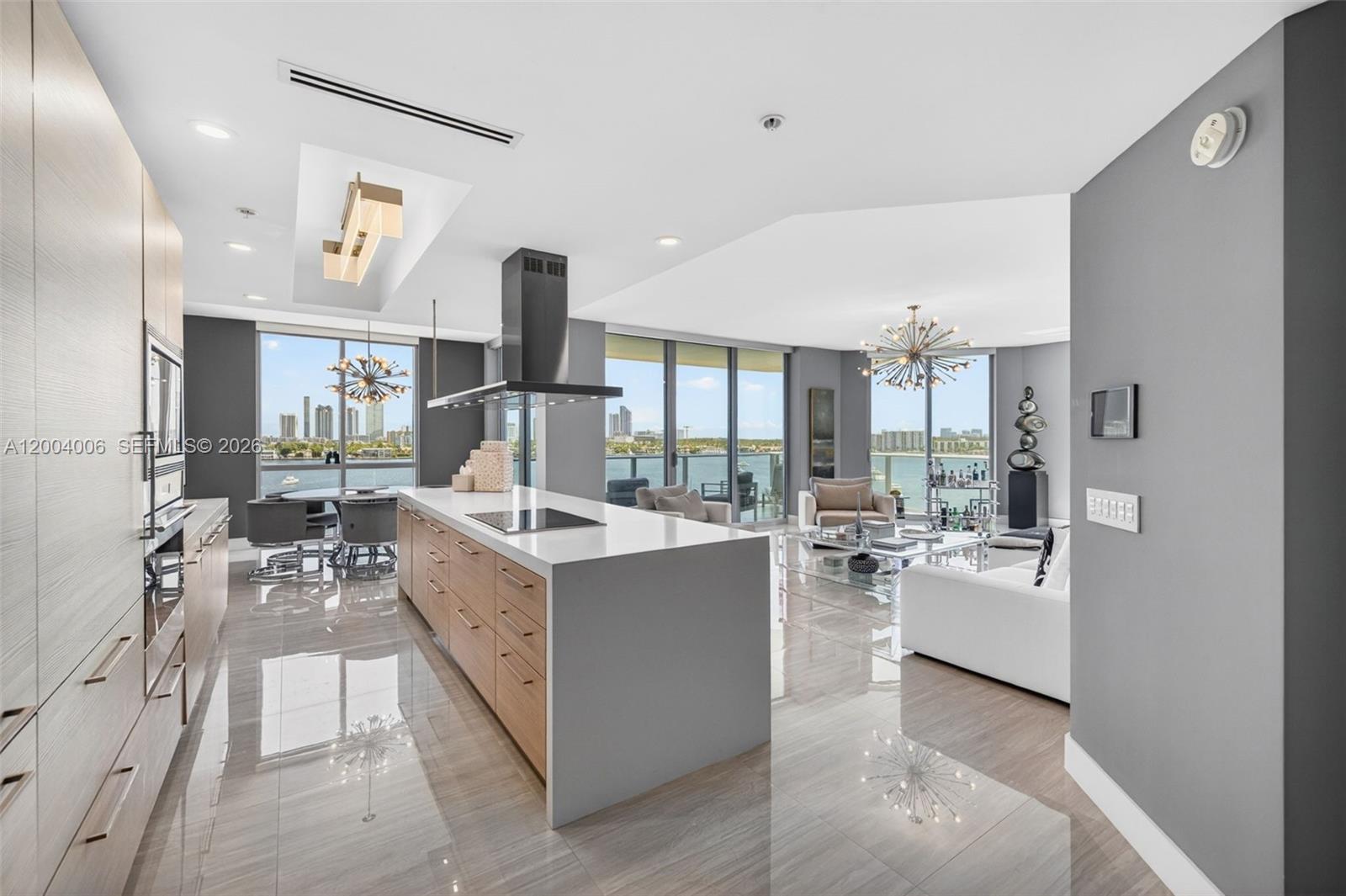 Photo of 17111 Biscayne Blvd  #710, North Miami Beach, Florida, 33160 - 
