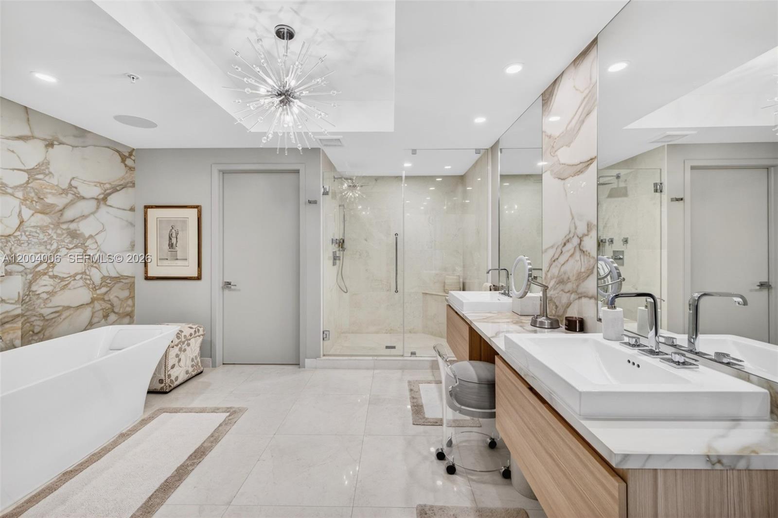 Photo of 17111 Biscayne Blvd  #710, North Miami Beach, Florida, 33160 - 