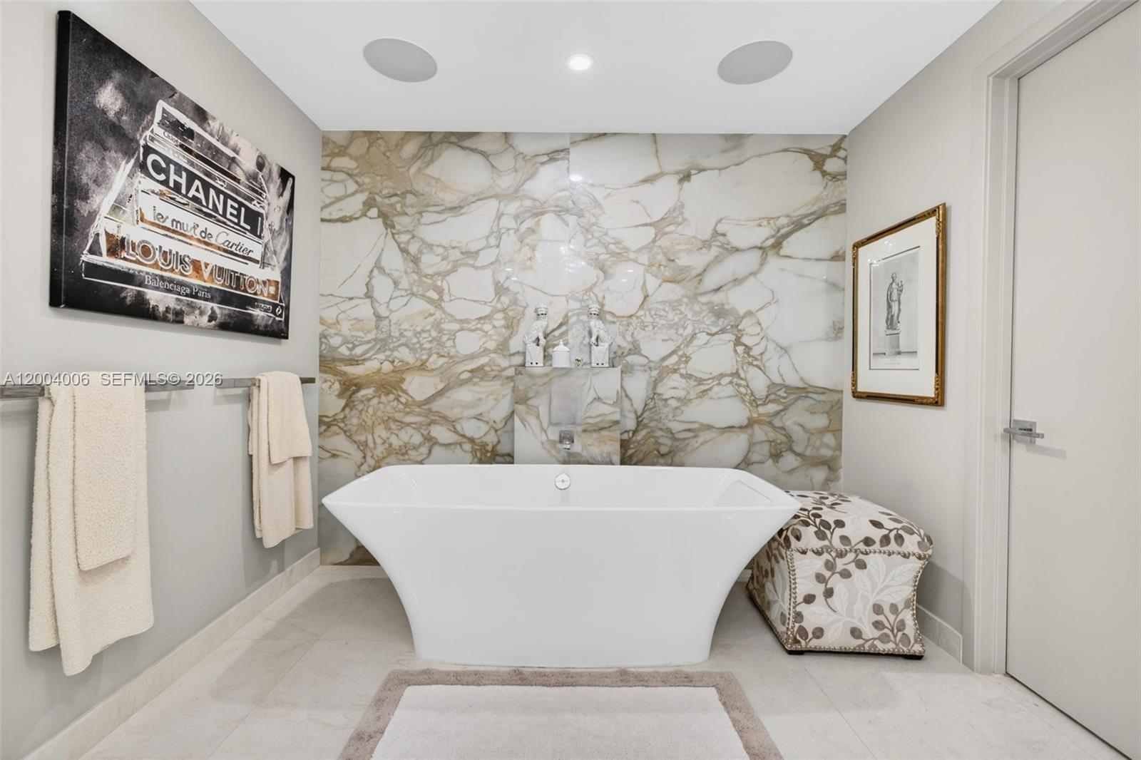 Photo of 17111 Biscayne Blvd  #710, North Miami Beach, Florida, 33160 - 
