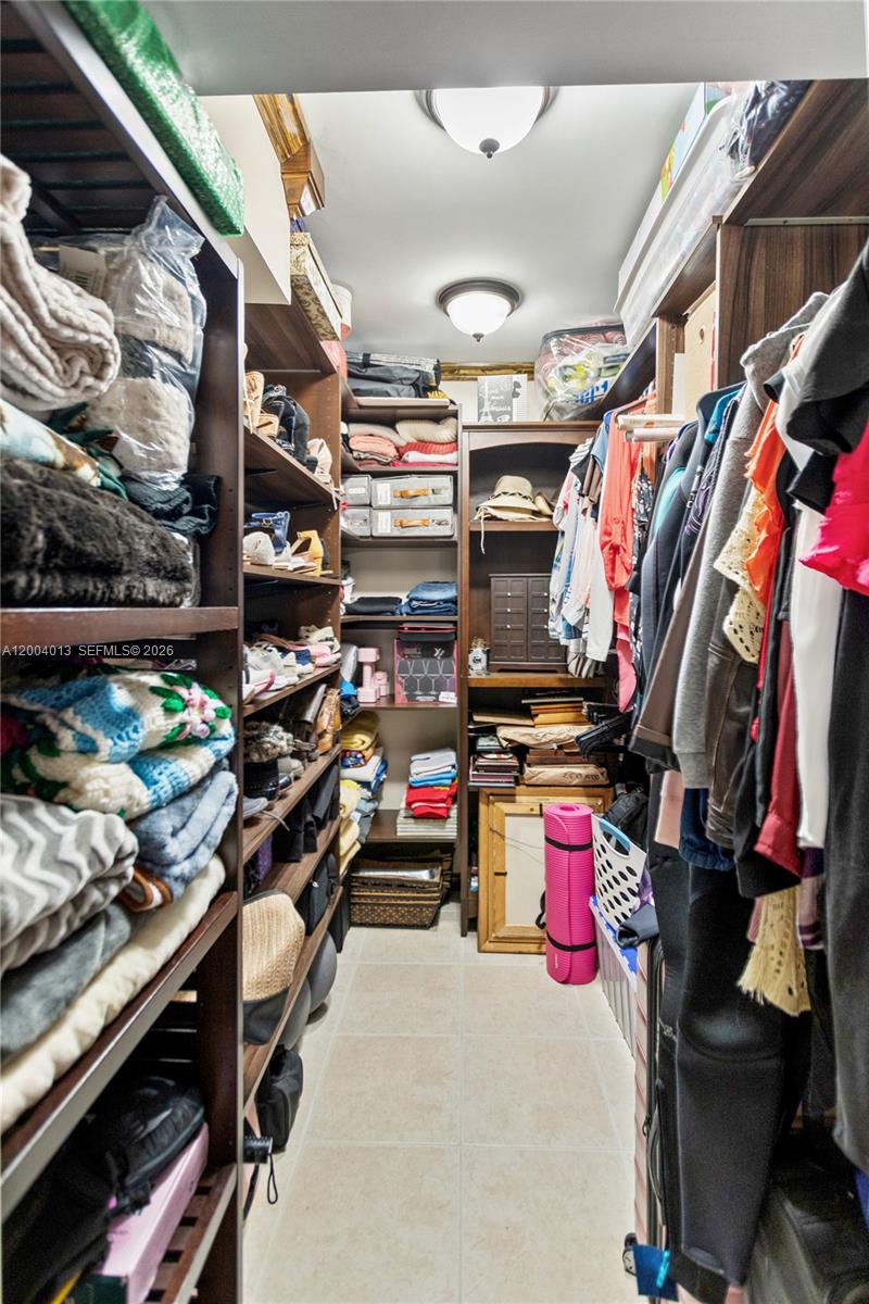 Photo of 1500 Ocean Dr  #2G, Hollywood, Florida, 33019 - 