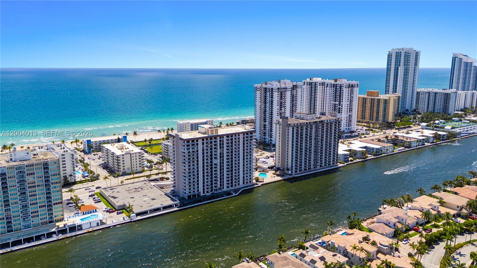 Photo of 1500 Ocean Dr  #2G, Hollywood, Florida, 33019 - 