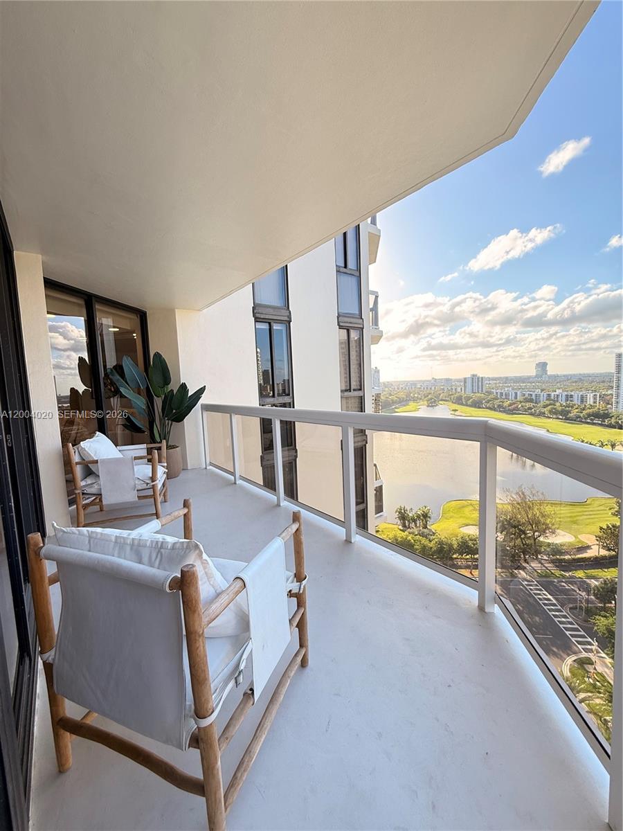 Photo of 20185 Country Club Dr  #1907, Aventura, Florida, 33180 - 