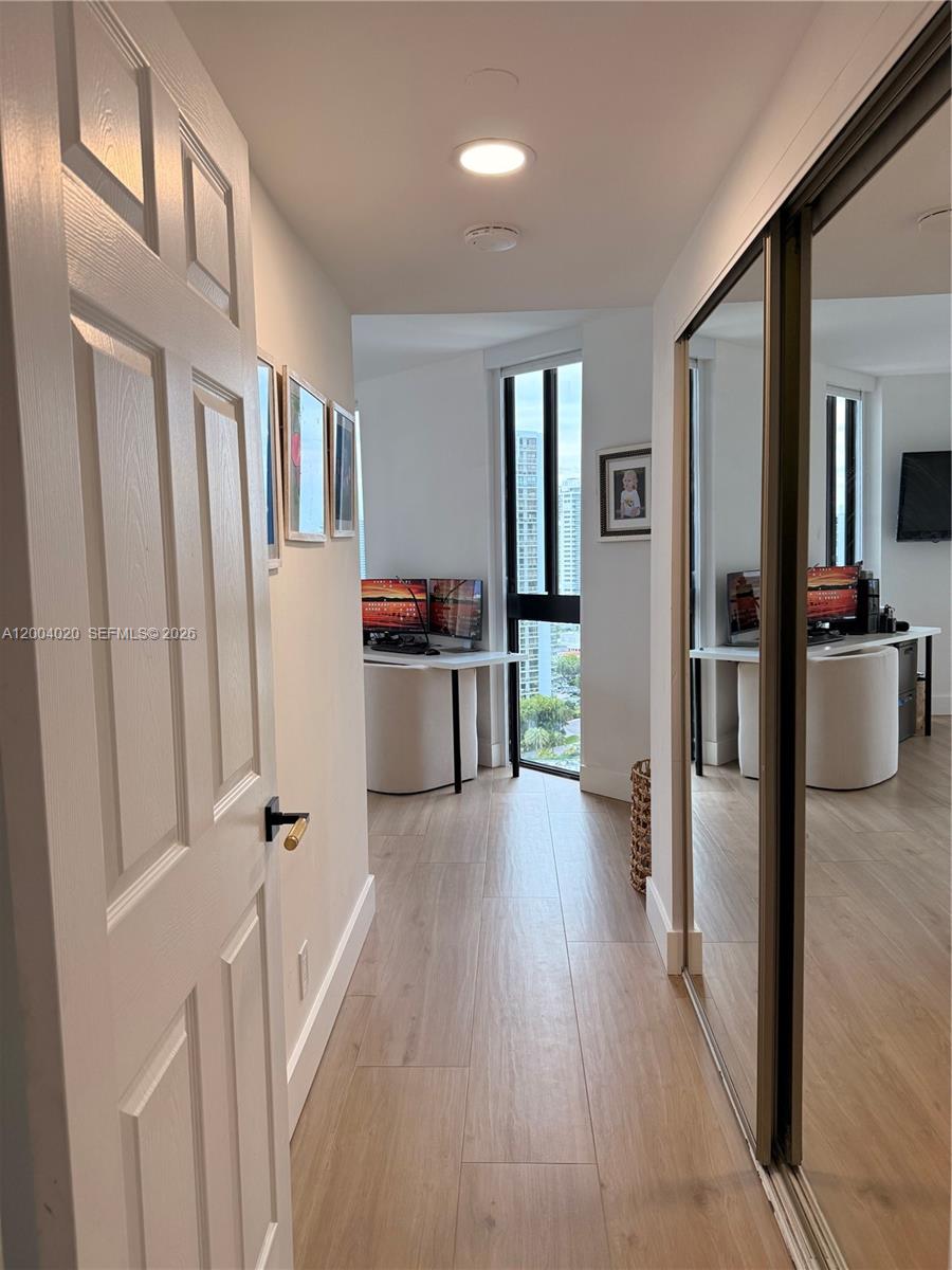 Photo of 20185 Country Club Dr  #1907, Aventura, Florida, 33180 - 