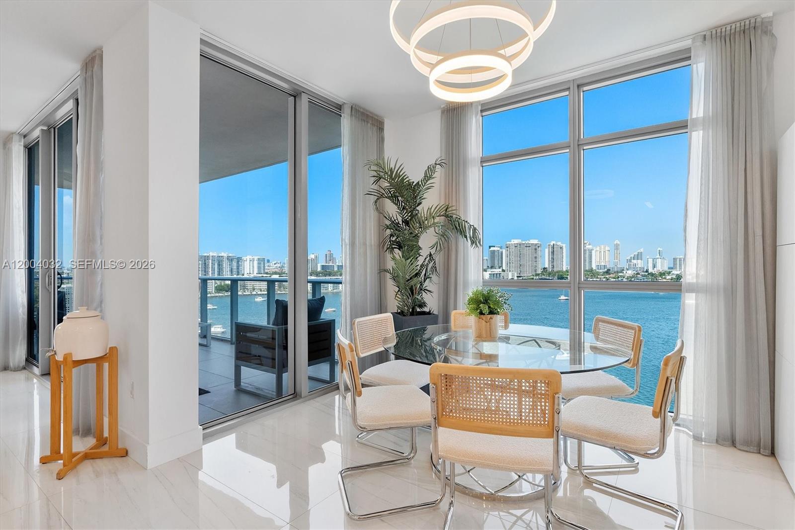 Photo of 17301 Biscayne Blvd  #1010, North Miami Beach, Florida, 33160 - 