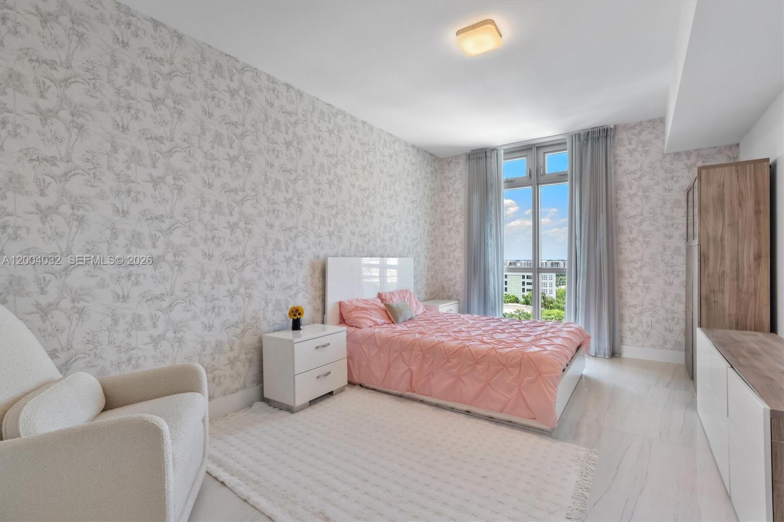 Photo of 17301 Biscayne Blvd  #1010, North Miami Beach, Florida, 33160 - 