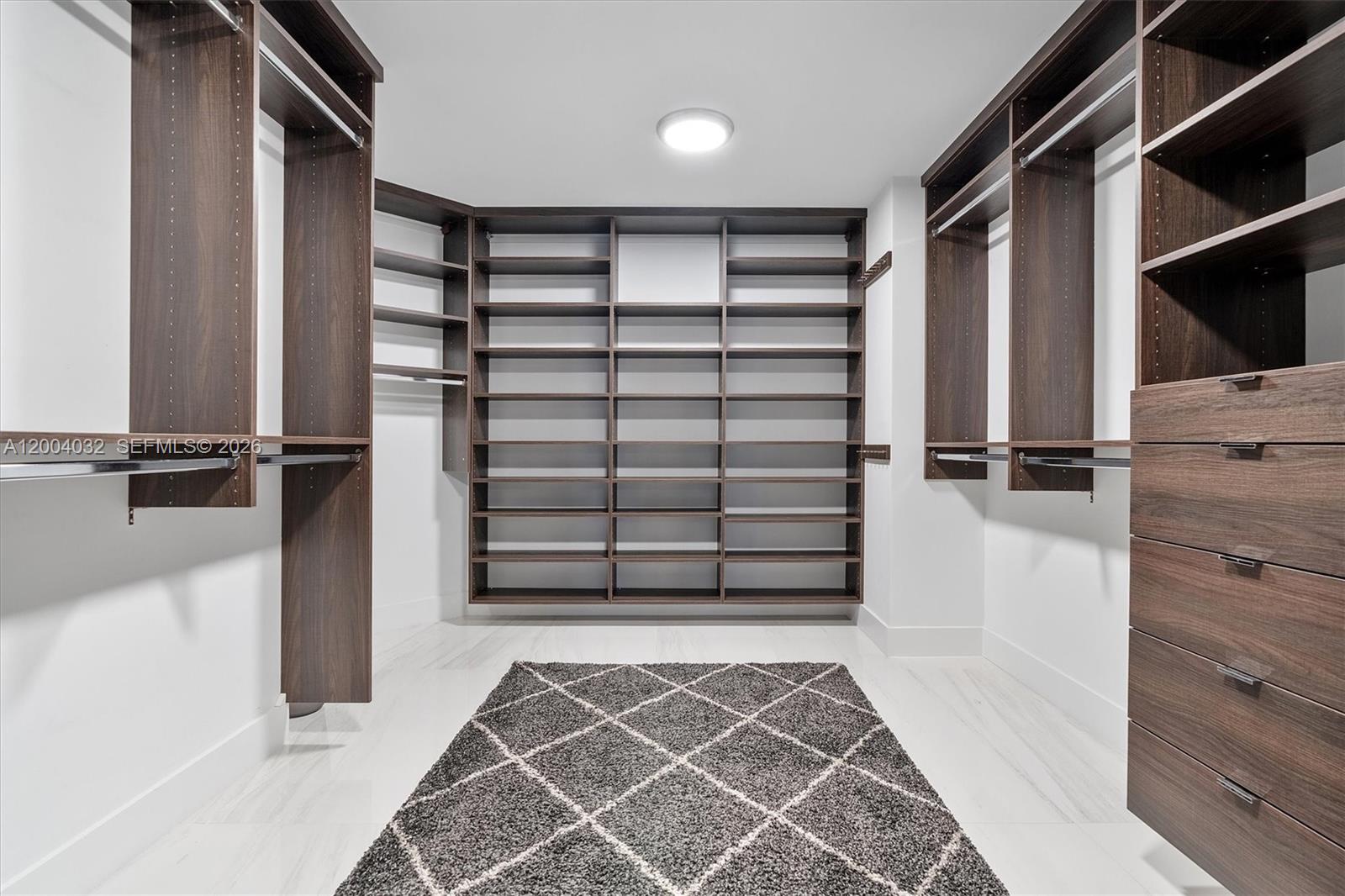Photo of 17301 Biscayne Blvd  #1010, North Miami Beach, Florida, 33160 - 