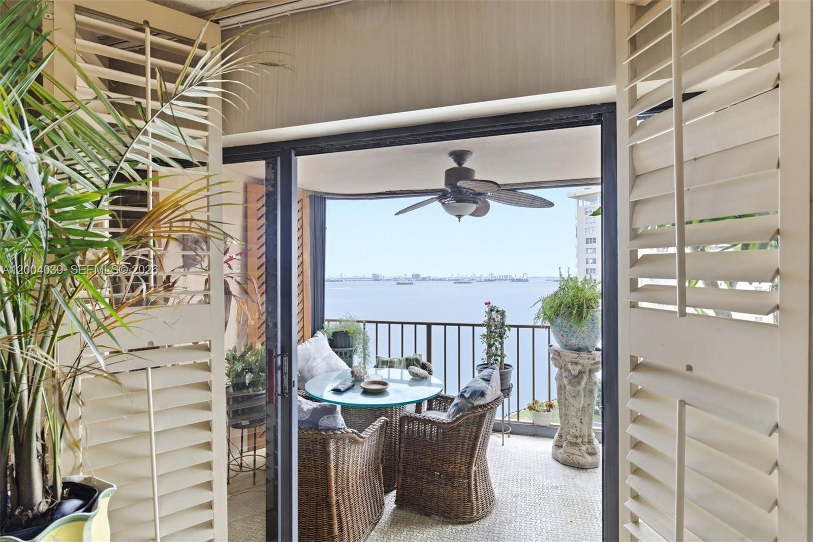 Ver detalles 1505 2 / 3 1950 sq. ft. $ 2026-08-10 0 foto