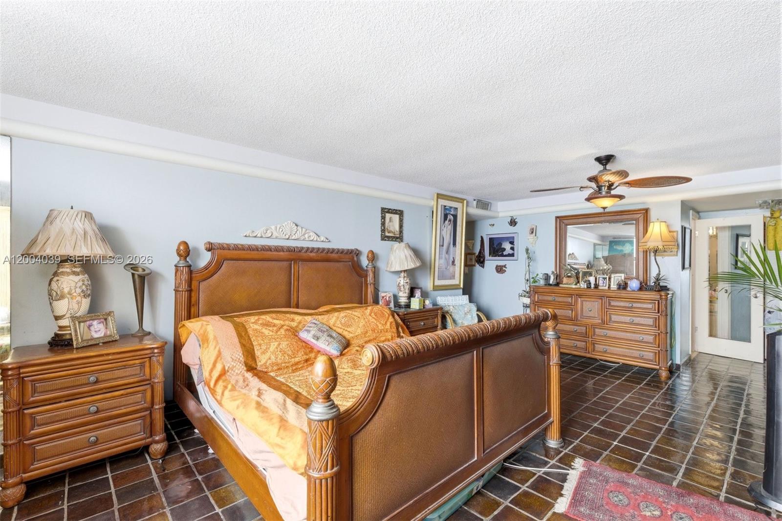 Ver detalles 1505 2 / 3 1950 sq. ft. $ 2026-08-10 0 foto