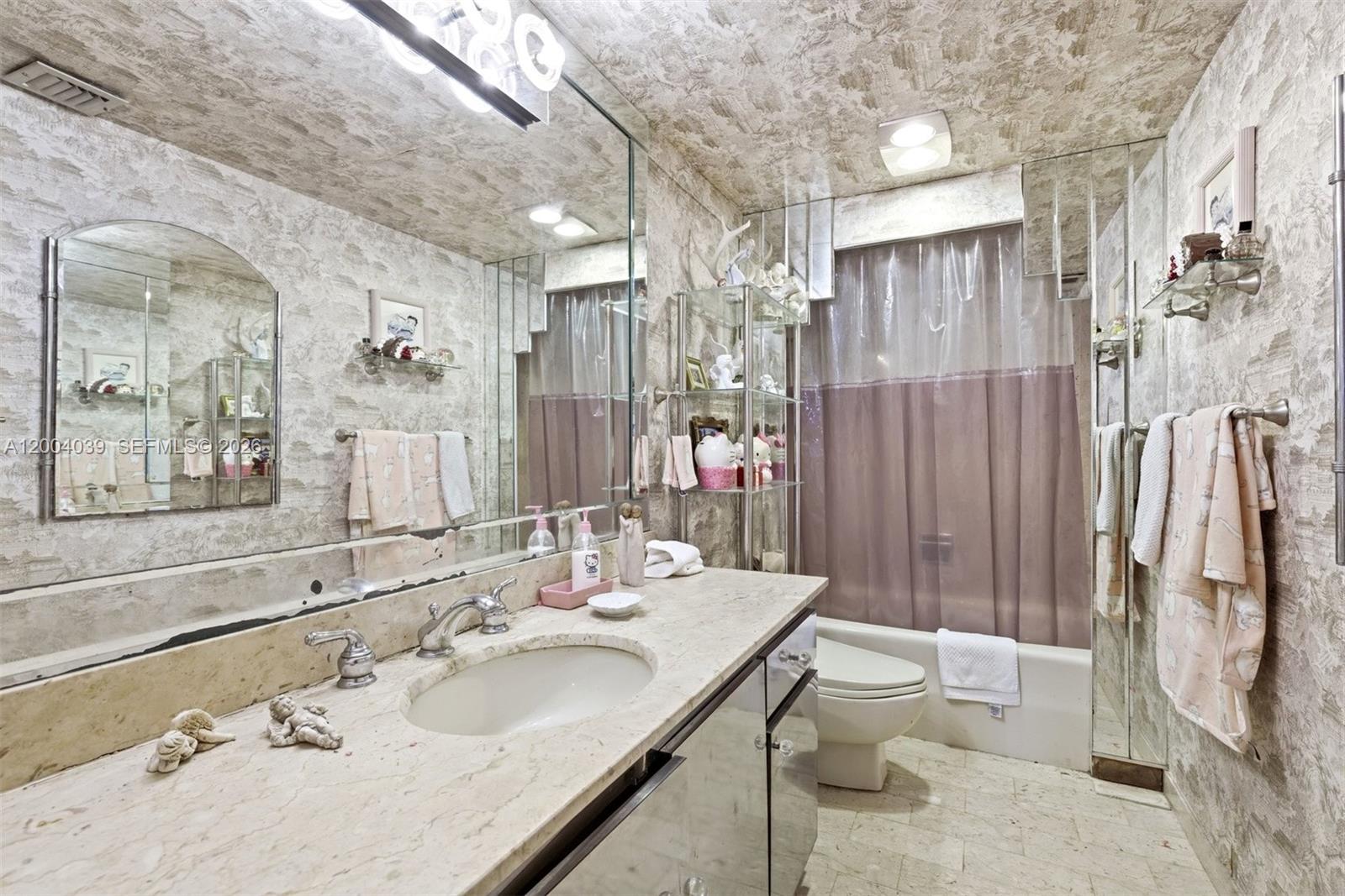 Ver detalles 1505 2 / 3 1950 sq. ft. $ 2026-08-10 0 foto