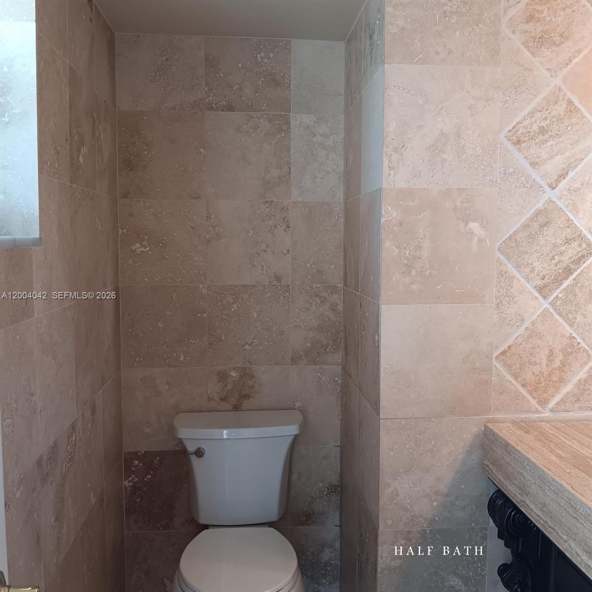 306 1 / 2 873 sq. ft. $ 2026-06-08 0 foto