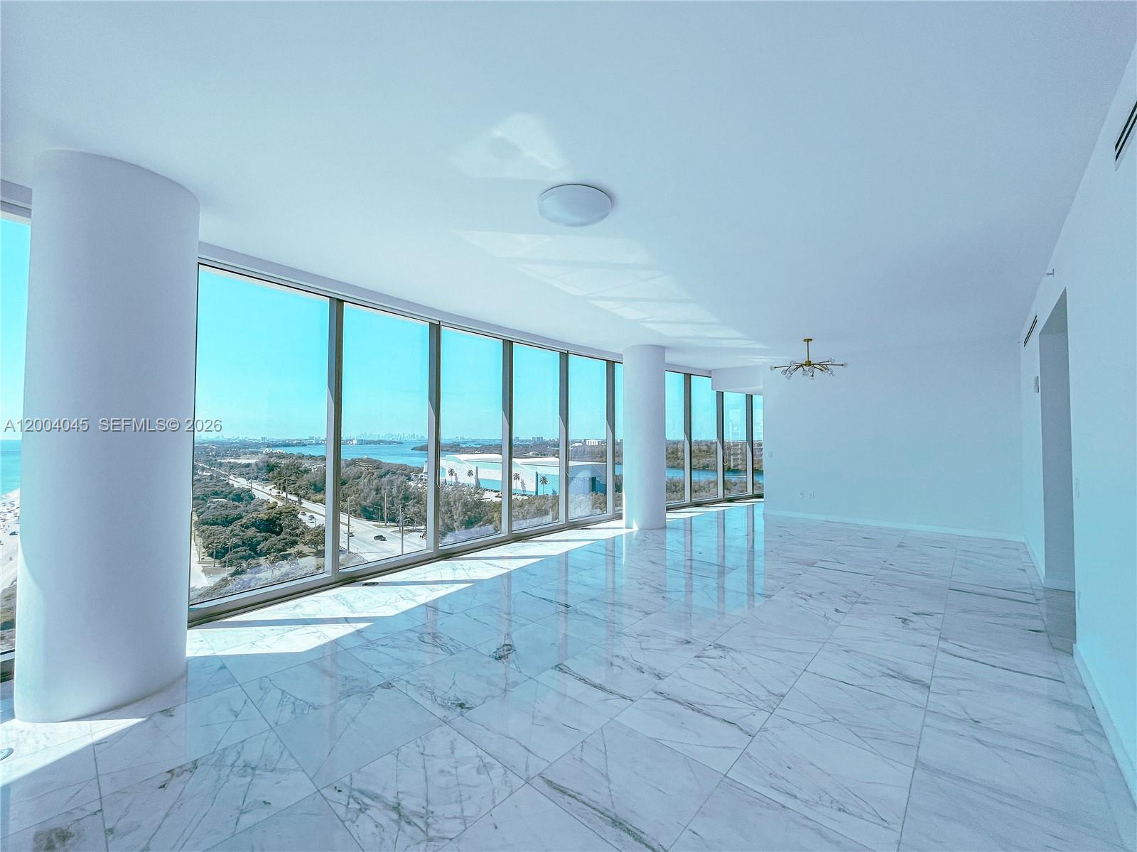1205 4 / 6 3204 sq. ft. $ 2026-04-20 0 Photo