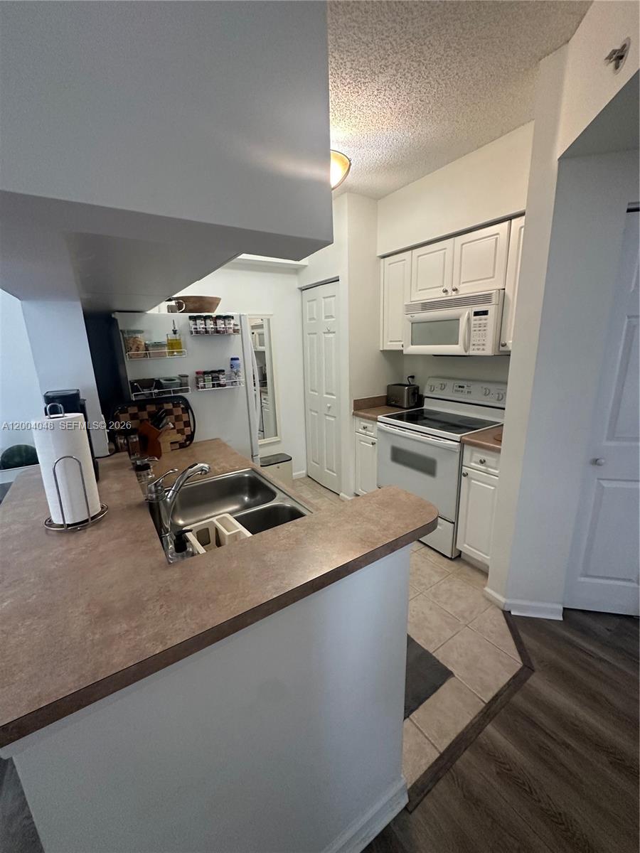 Photo of 17125 Bay Rd  #3402, Sunny Isles Beach, Florida, 33160 - 