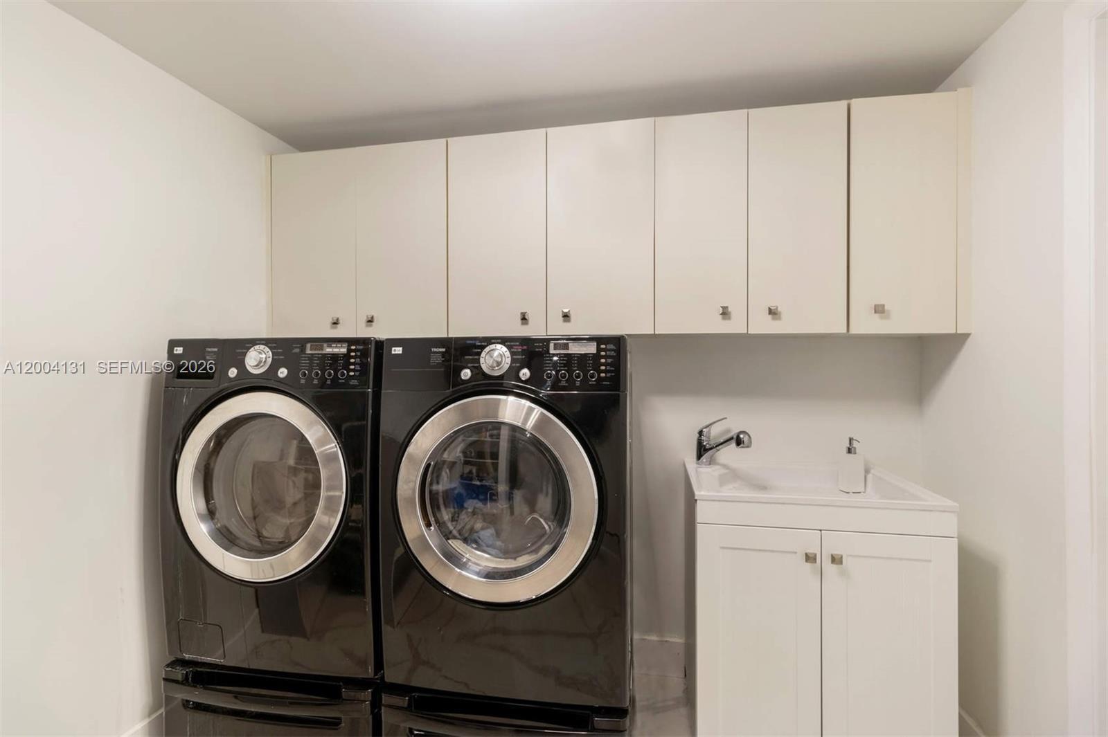 Photo of 20191 Country Club Dr  #TH7, Aventura, Florida, 33180 - 