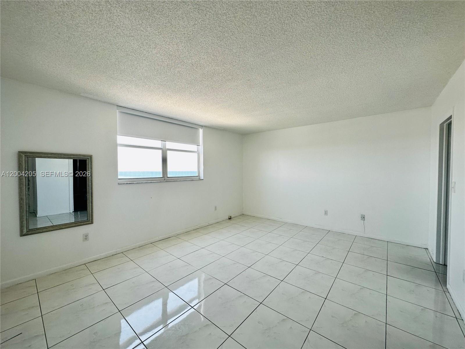 Photo of 1501 Ocean Dr  #1202, Hollywood, Florida, 33019 - 