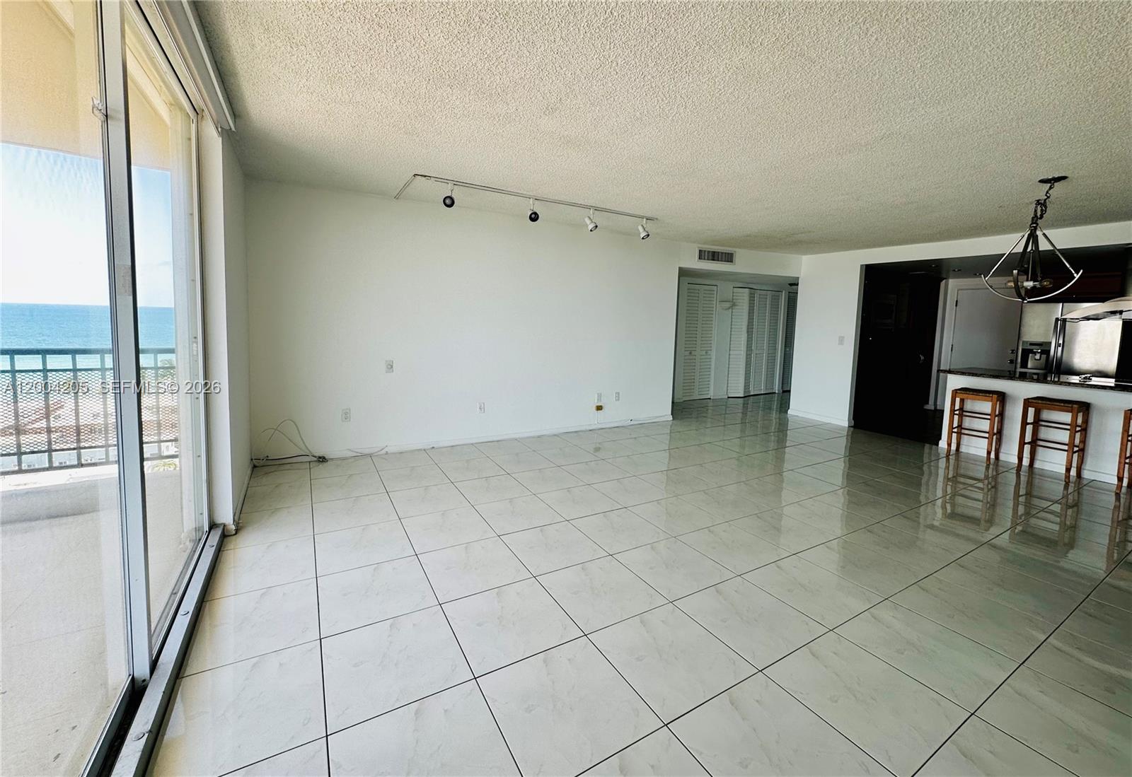 Photo of 1501 Ocean Dr  #1202, Hollywood, Florida, 33019 - 