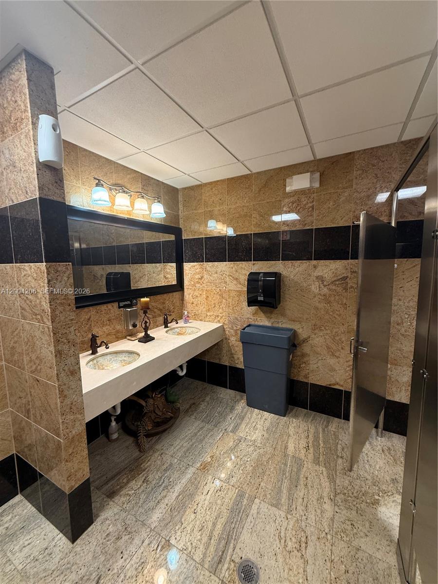 6  /   sq. ft. $ 2026-04-20 0 Photo