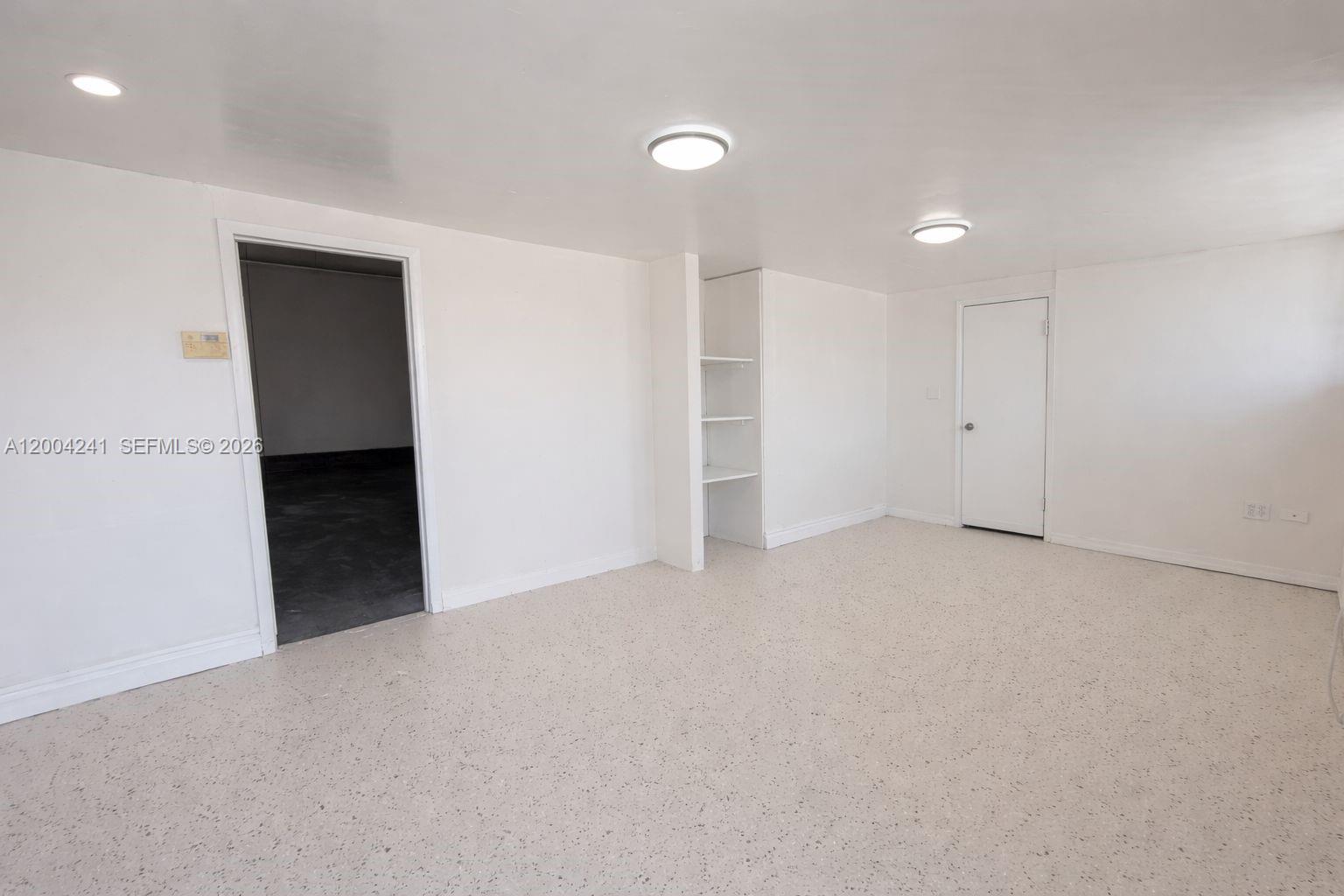 7345  /   sq. ft. $ 2026-04-20 0 Photo