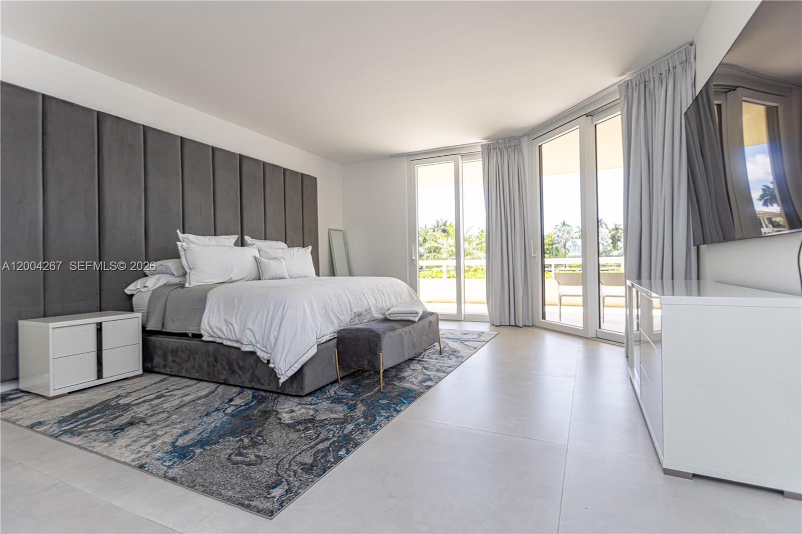 Photo of 20191 Country Club Dr  #TH9, Aventura, Florida, 33180 - 