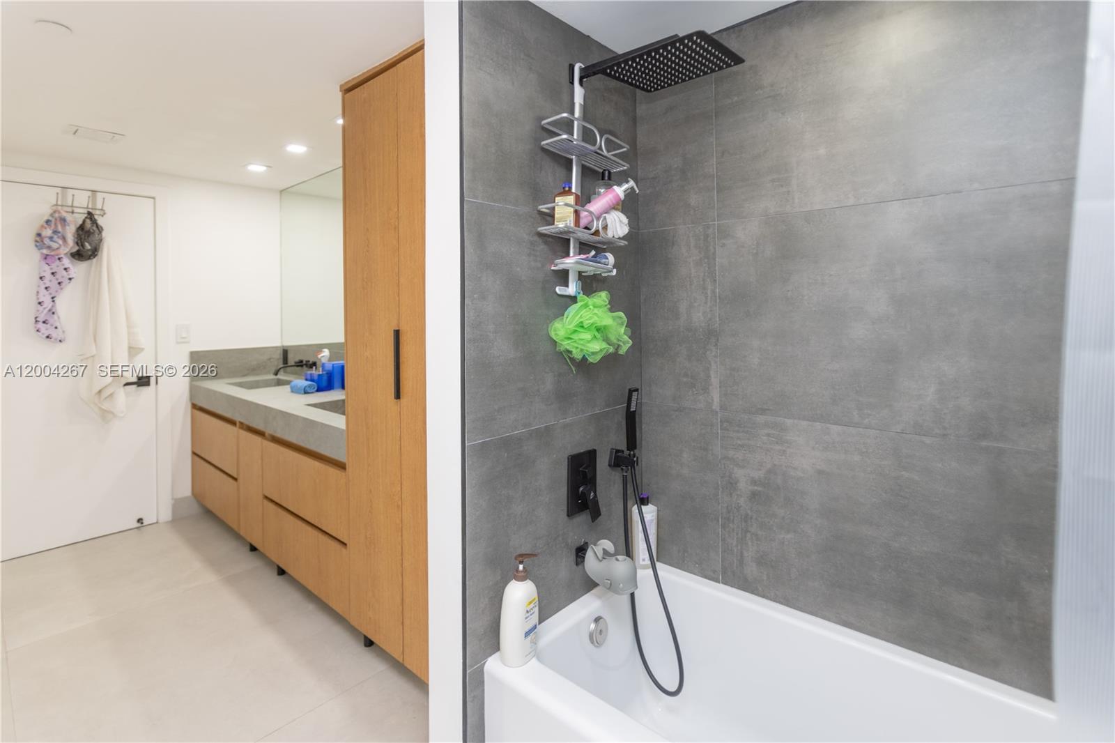 Photo of 20191 Country Club Dr  #TH9, Aventura, Florida, 33180 - 