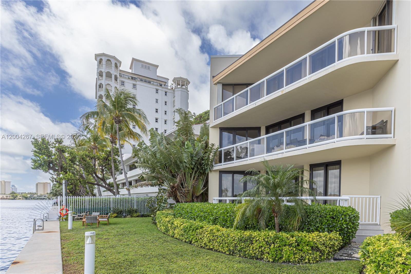 Photo of 20191 Country Club Dr  #TH9, Aventura, Florida, 33180 - 