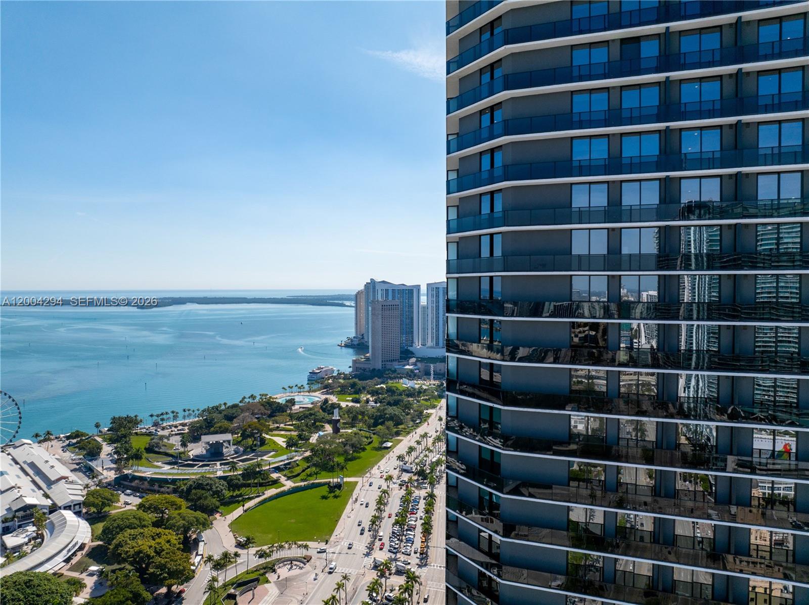 1809 3 / 3 976 sq. ft. $ 2026-04-20 0 Photo