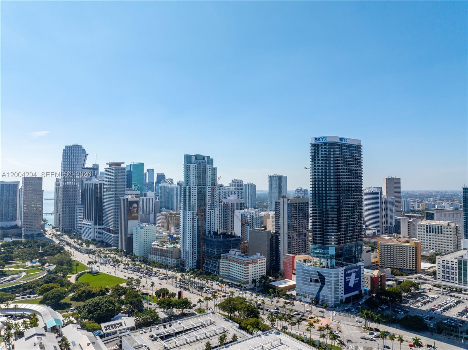 1809 3 / 3 976 sq. ft. $ 2026-04-20 0 Photo