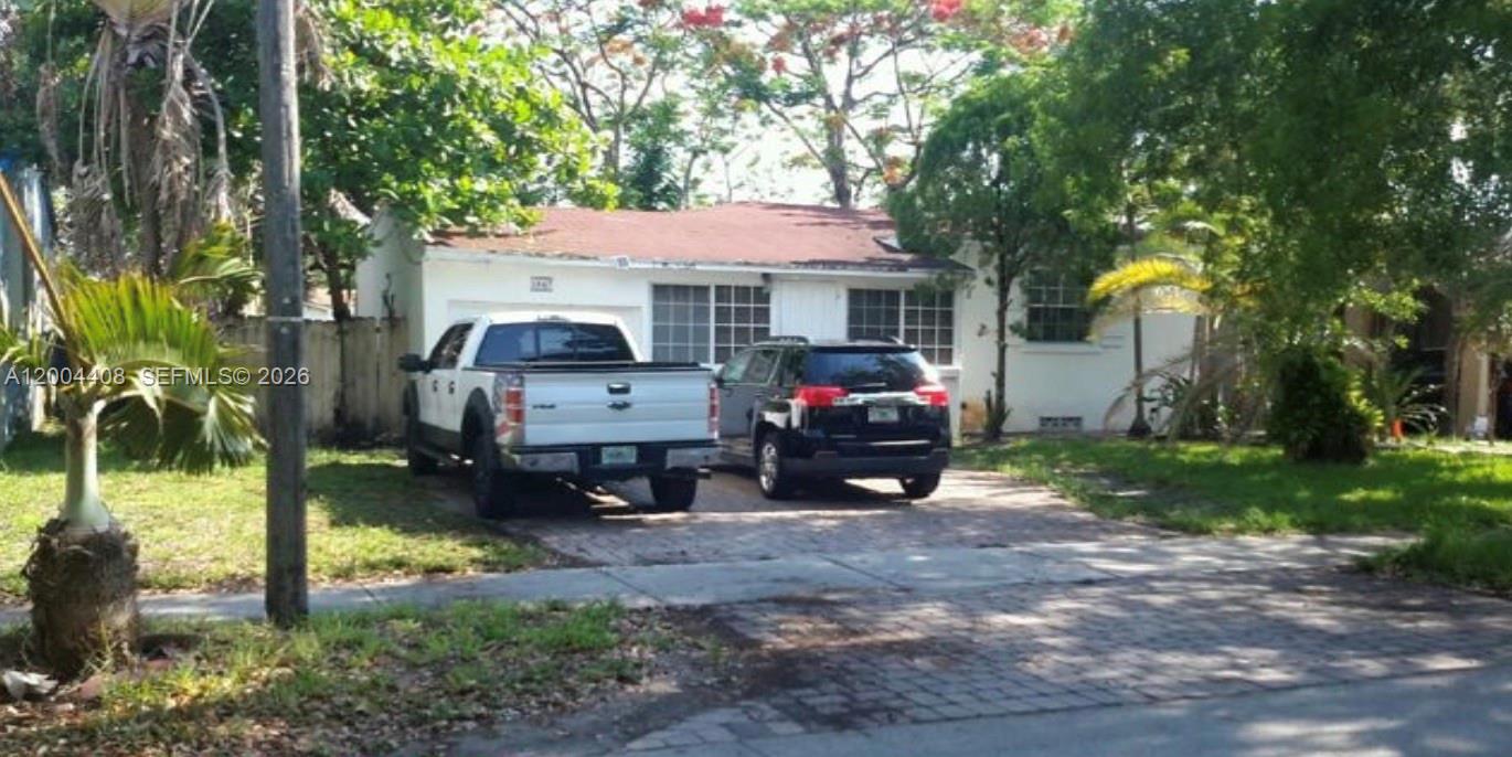   /   sq. ft. $ 2026-04-20 0 Photo