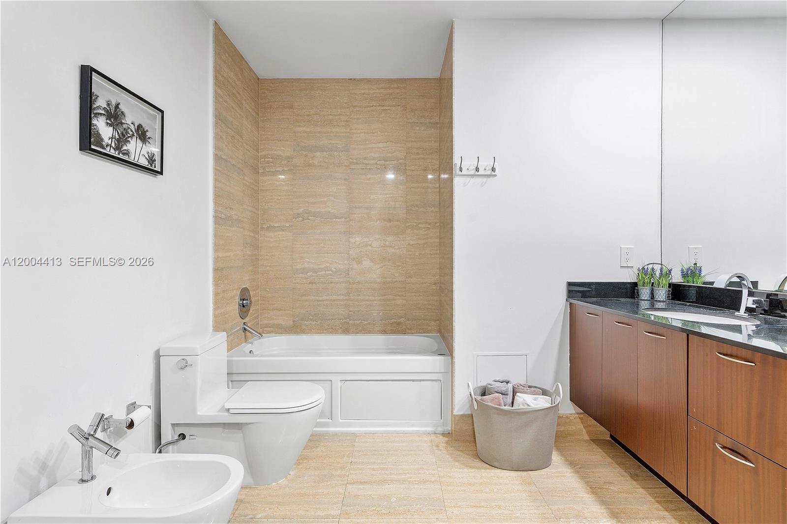 1205 2 / 2 1463 sq. ft. $ 2026-04-20 0 Photo