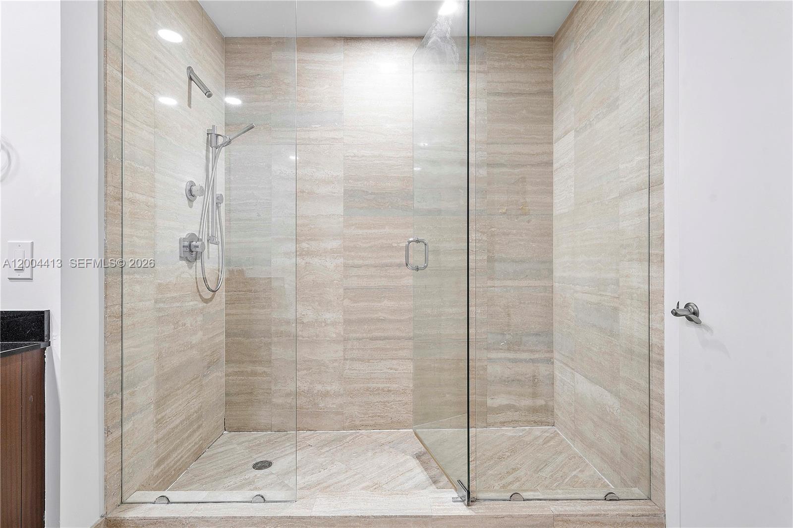 1205 2 / 2 1463 sq. ft. $ 2026-04-20 0 Photo