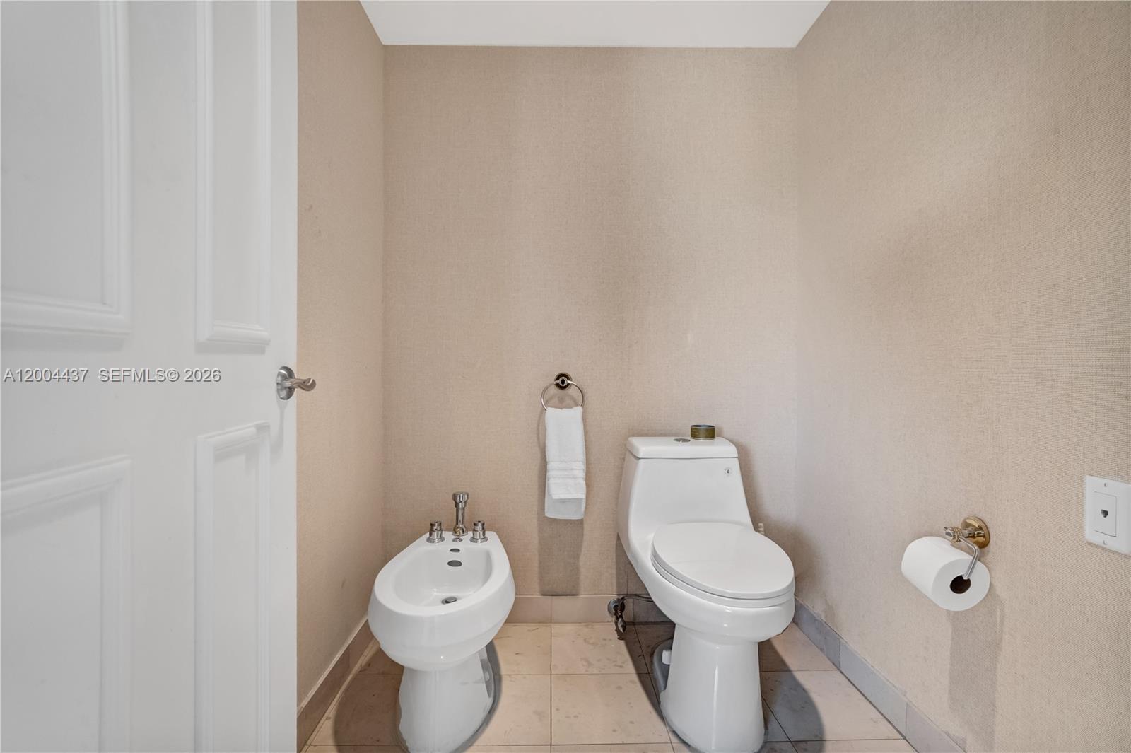 See details 2802 4 / 5 3080 sq. ft. $ 2026-04-20 0 Photo