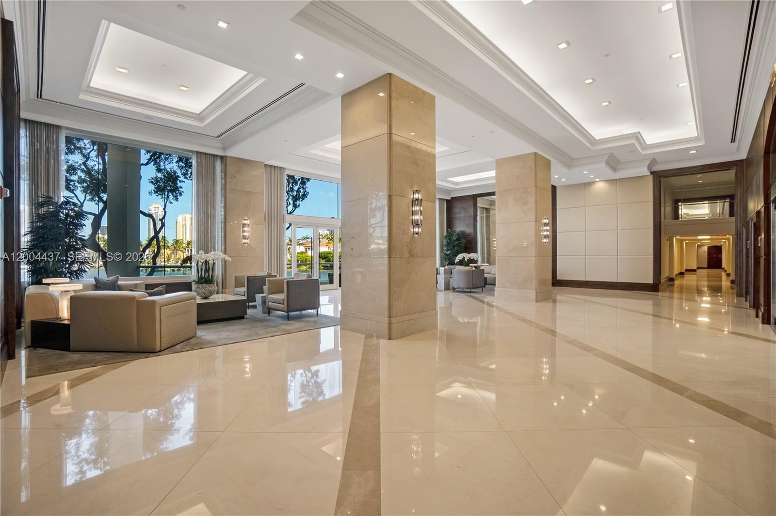 See details 2802 4 / 5 3080 sq. ft. $ 2026-04-20 0 Photo