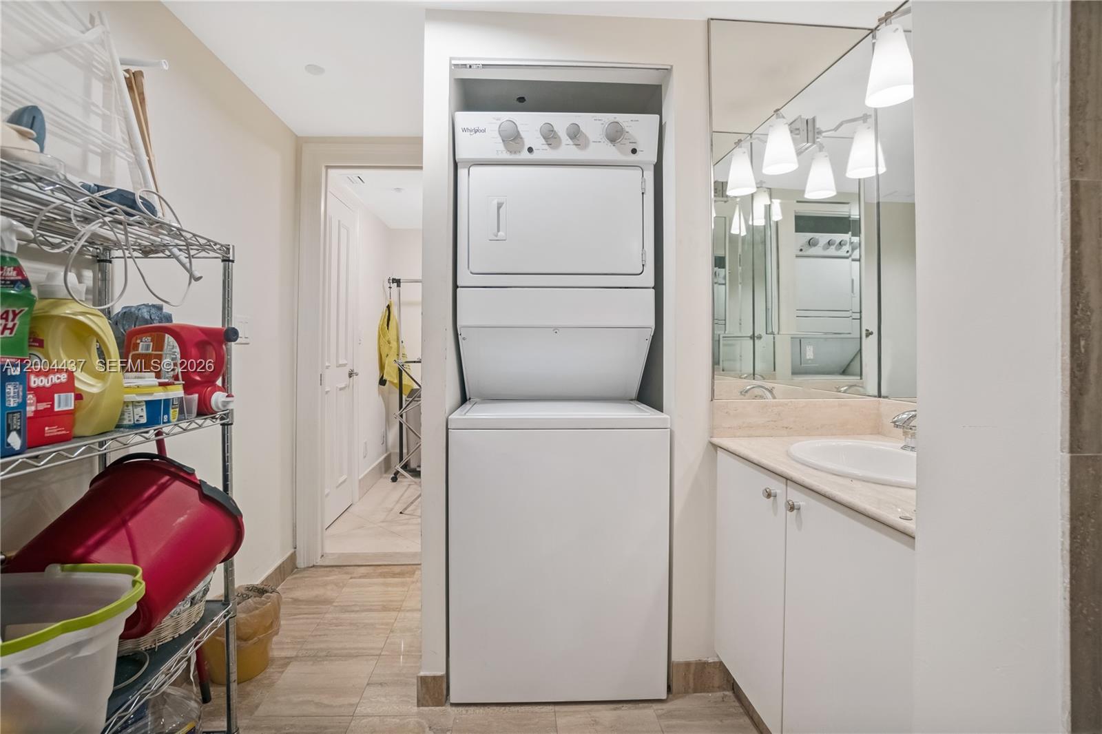 See details 2802 4 / 5 3080 sq. ft. $ 2026-04-20 0 Photo