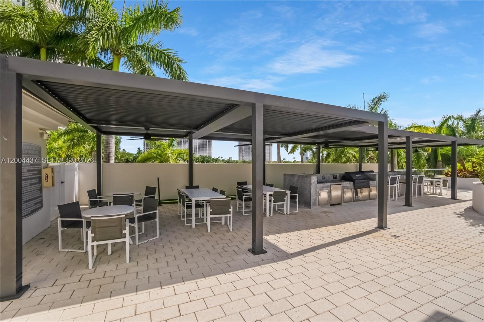 See details 2802 4 / 5 3080 sq. ft. $ 2026-04-20 0 Photo