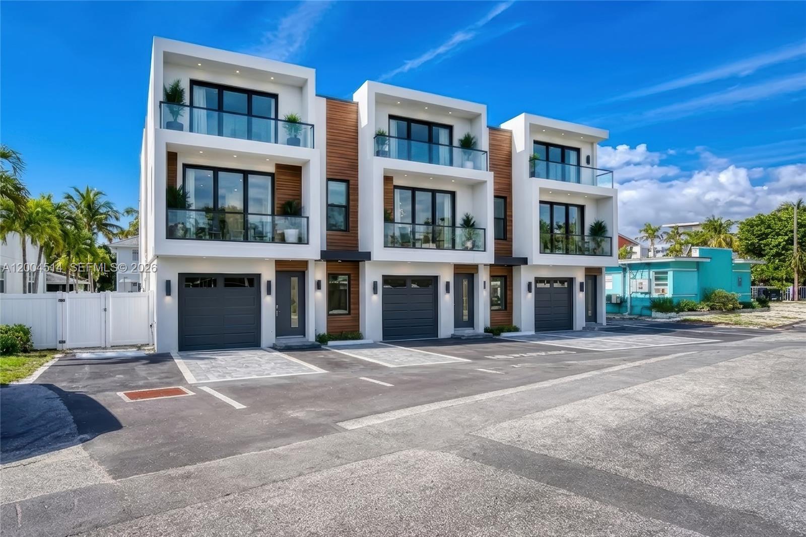   /   sq. ft. $ 2026-04-20 0 Photo