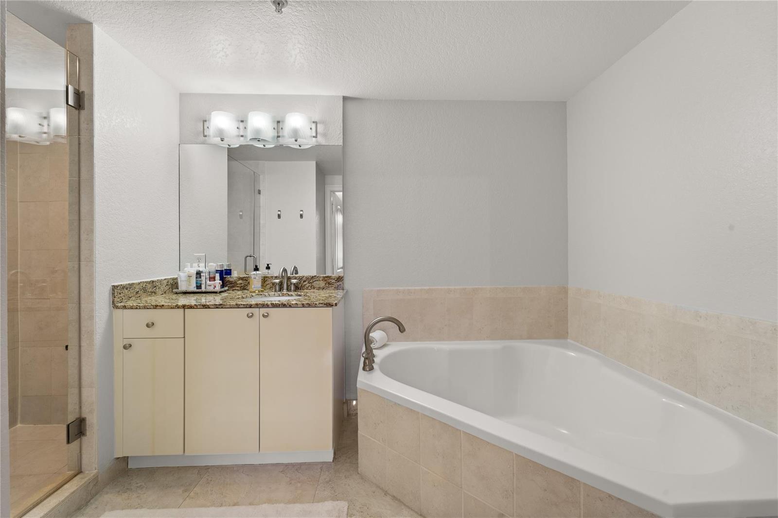 Photo of 1830 Radius #303, Hollywood, Florida, 33020 - Photo 11
