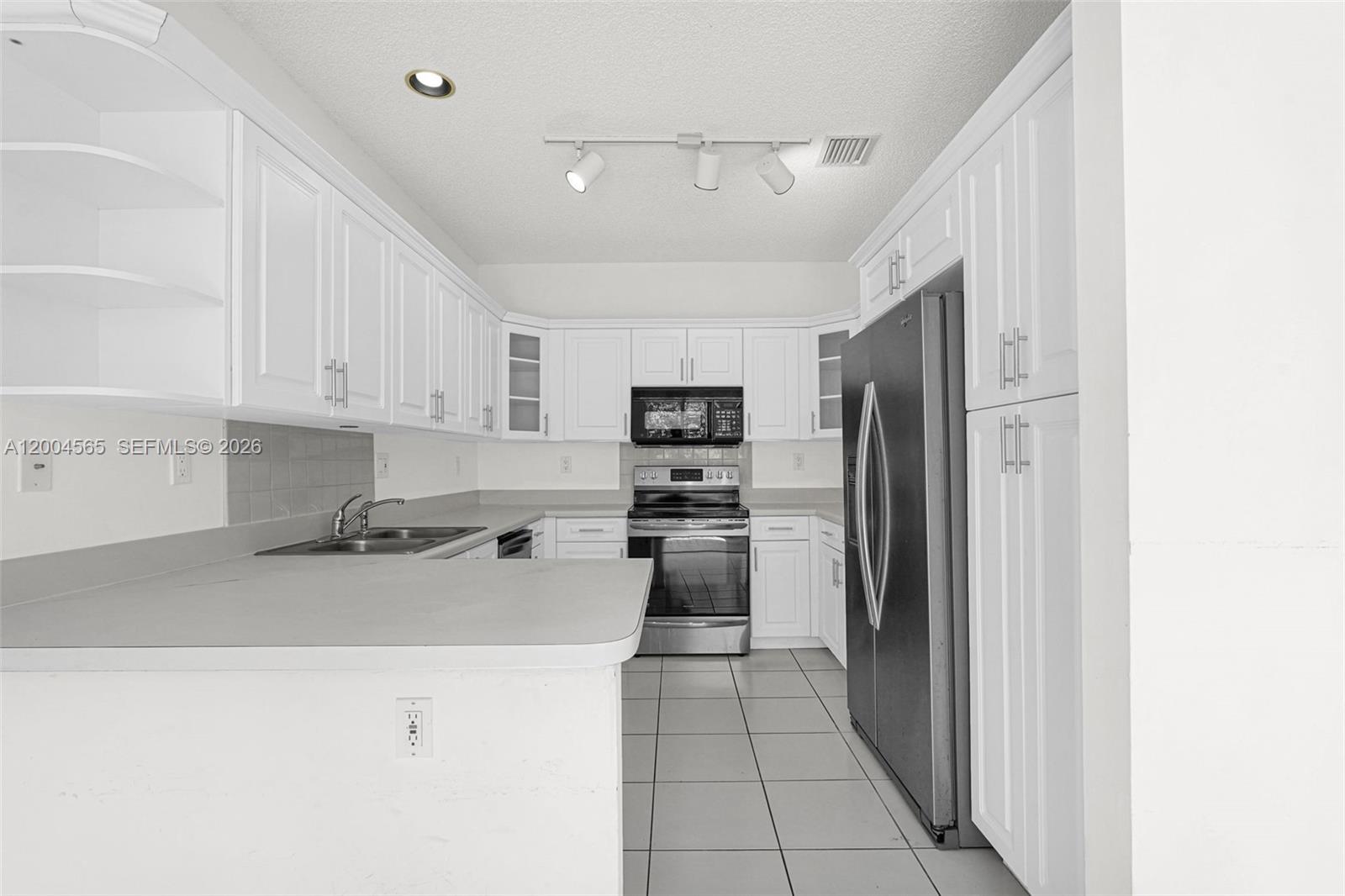 Photo of   , Hollywood, Florida, 33019 - 