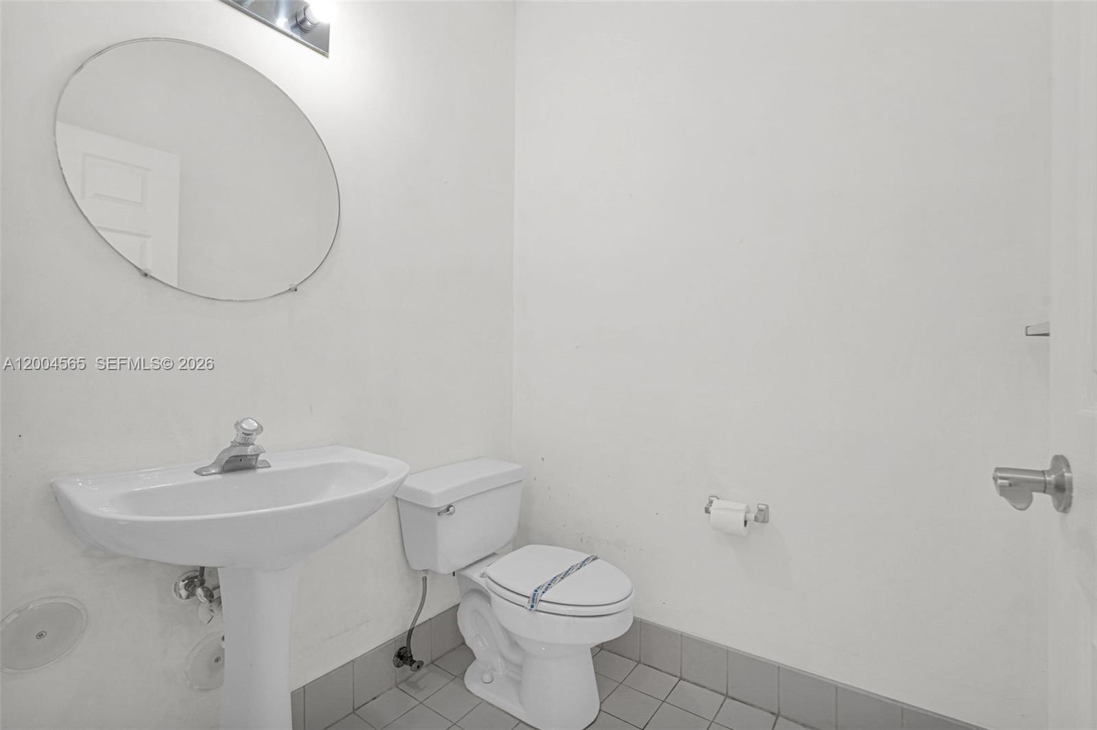 Photo of   , Hollywood, Florida, 33019 - 
