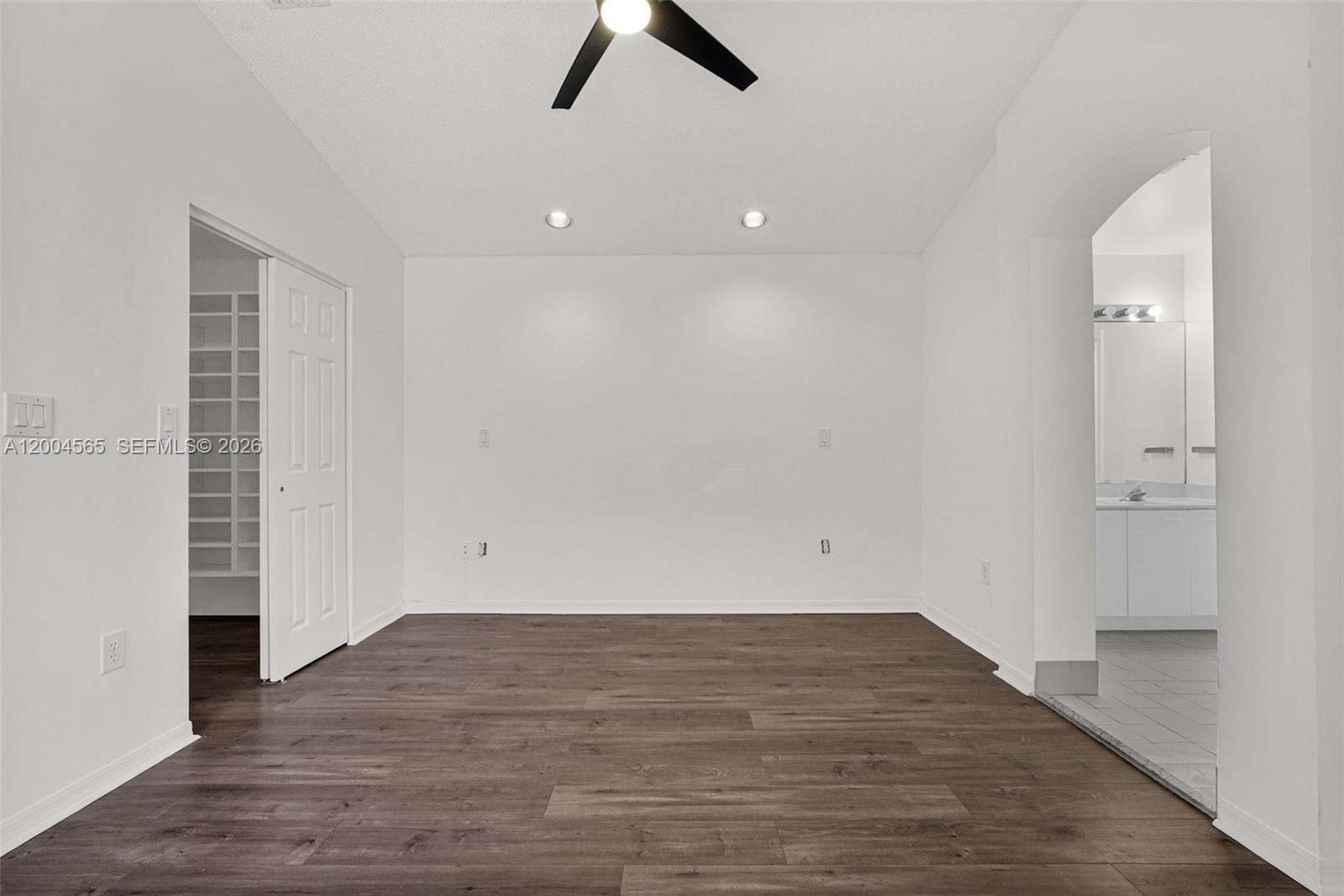 Photo of   , Hollywood, Florida, 33019 - 