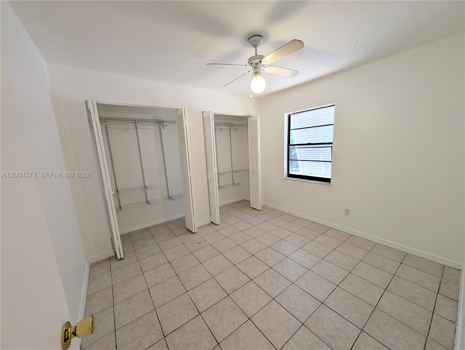   /  2400 sq. ft. $ 2026-04-20 0 foto