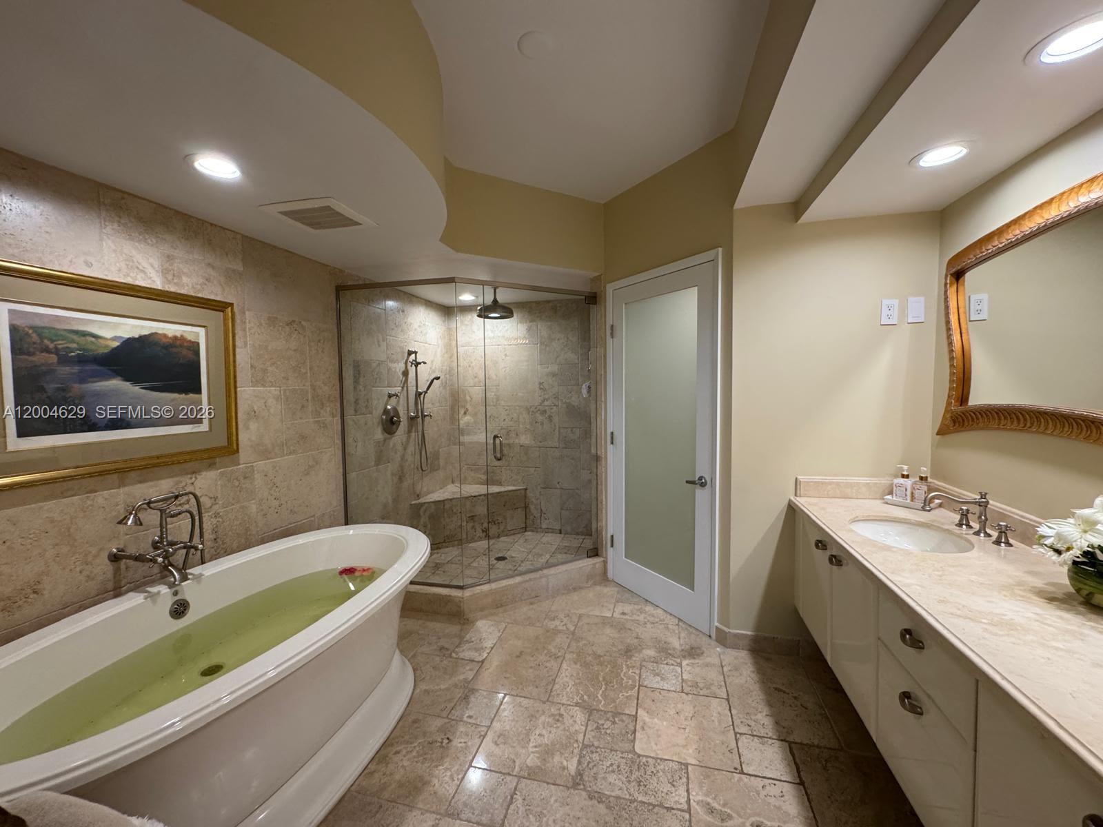 304 1 / 2 1113 sq. ft. $ 2026-04-20 0 Photo