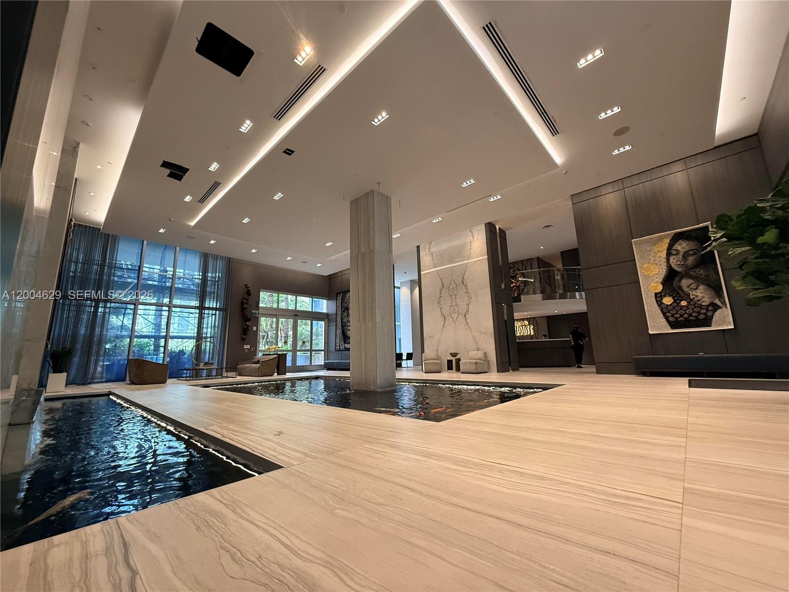 304 1 / 2 1113 sq. ft. $ 2026-04-20 0 Photo