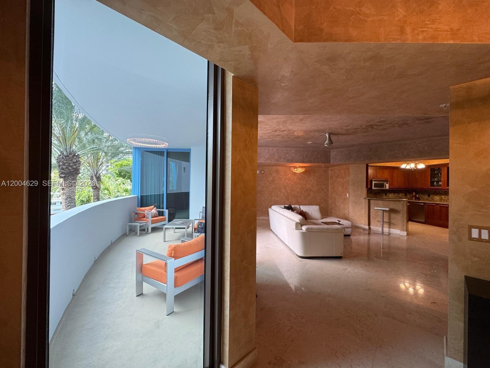 304 1 / 2 1113 sq. ft. $ 2026-04-20 0 Photo