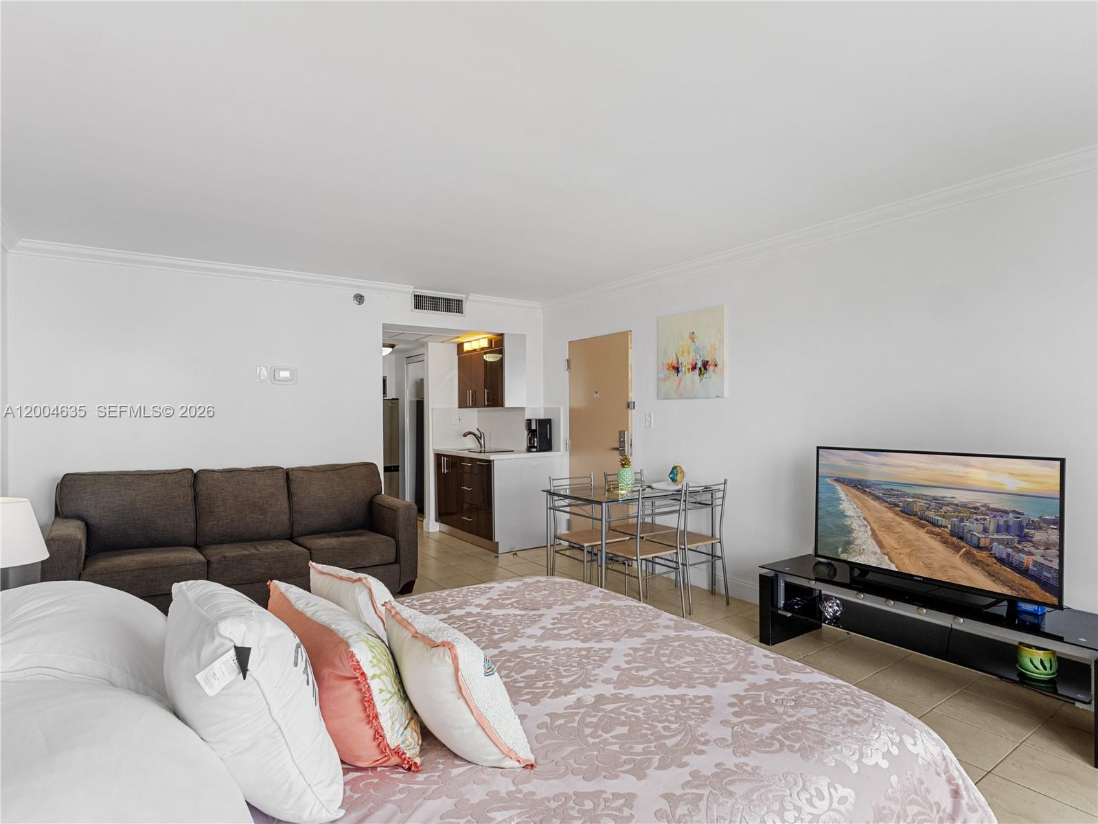Photo of 19201 Collins Ave  #1109, Sunny Isles Beach, Florida, 33160 - 