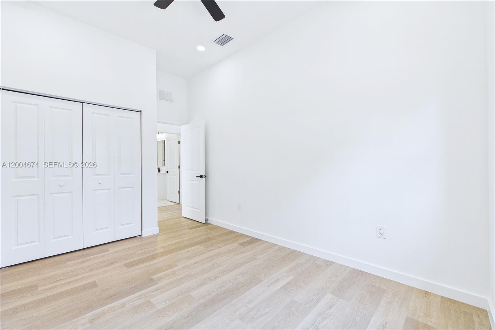 Ver detalles / 2316 sq. ft. $ 2026-04-20 0 foto