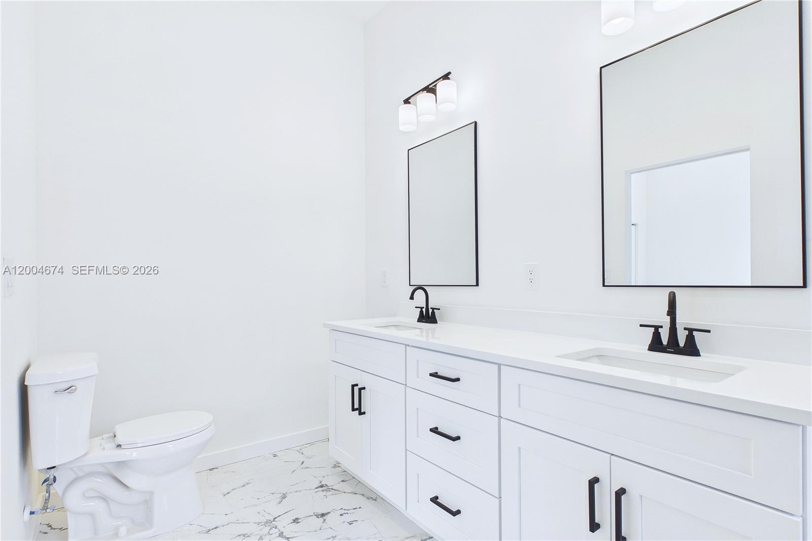 Ver detalles / 2316 sq. ft. $ 2026-04-20 0 foto