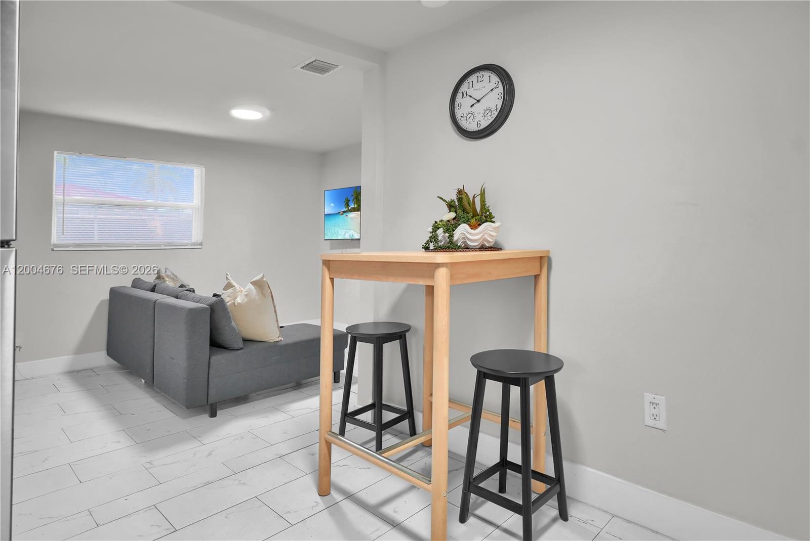   /  1557 sq. ft. $ 2026-04-20 0 Photo
