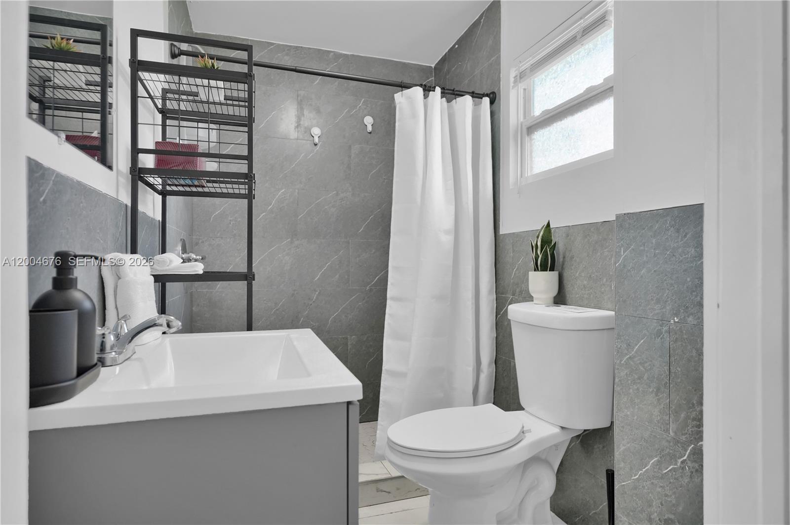   /  1557 sq. ft. $ 2026-04-20 0 Photo