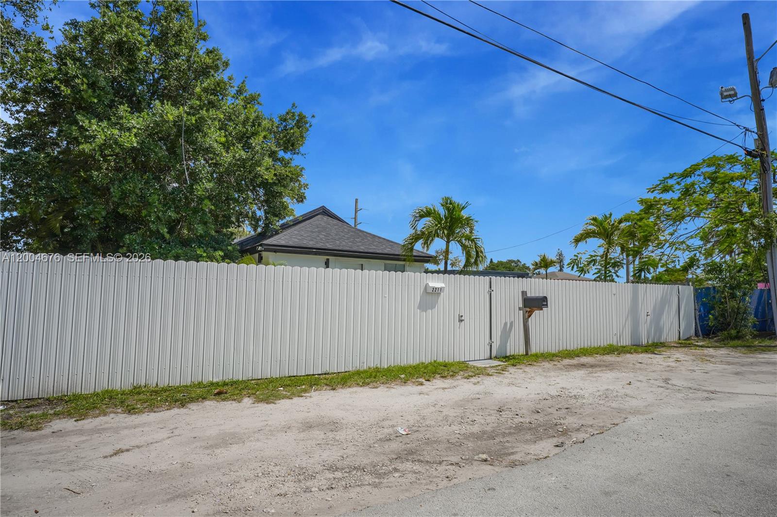   /  1557 sq. ft. $ 2026-04-20 0 Photo