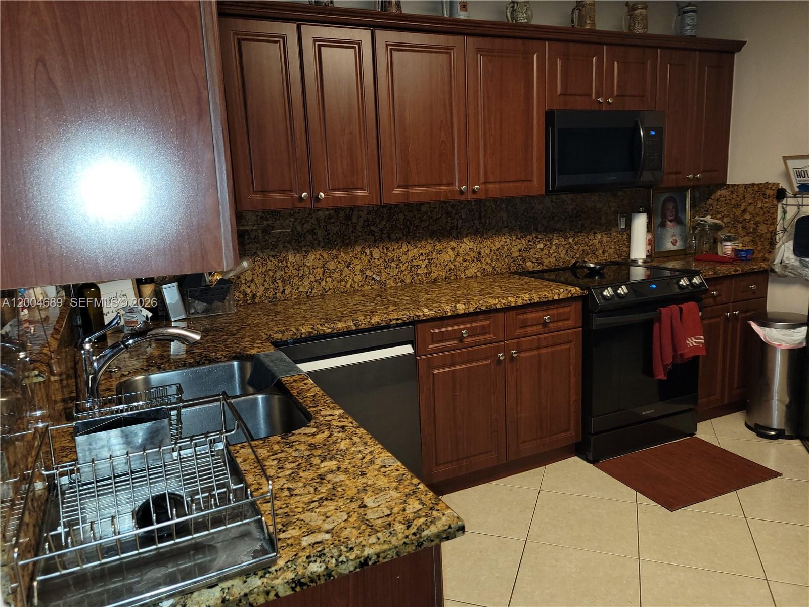  3 / 2 1488 sq. ft. $ 2026-05-09 0 Photo