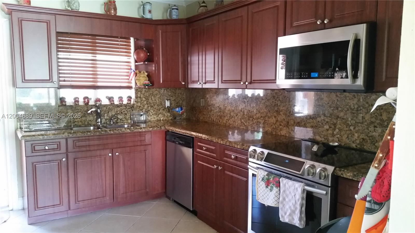  3 / 2 1488 sq. ft. $ 2026-05-09 0 Photo